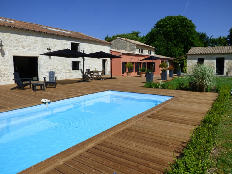 terrasse-et-piscine_grange_aunis.jpg